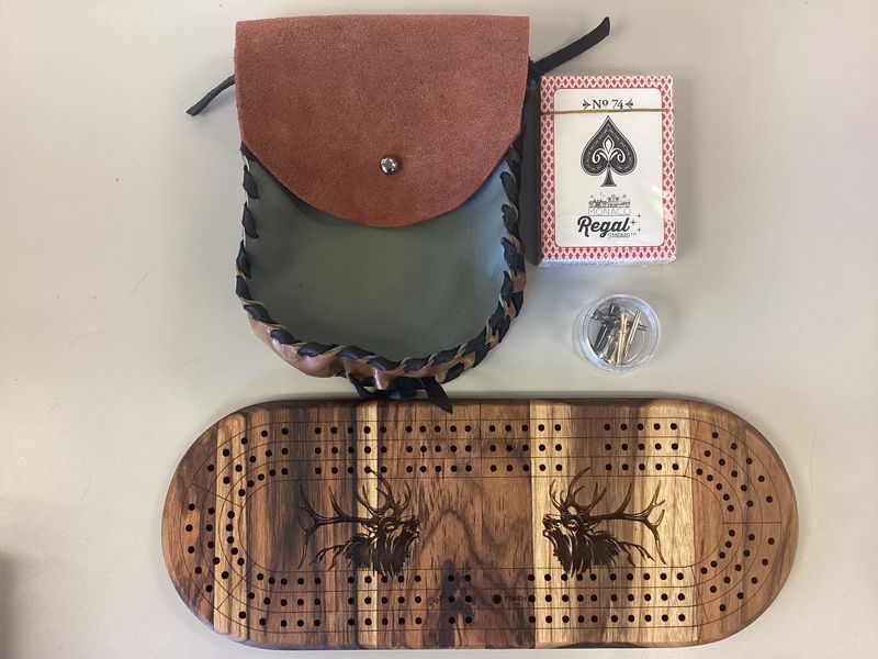 Travel Sized Cribbage Board with Leather Carrying Pouch, Style: Bugling Elk With Green Leather