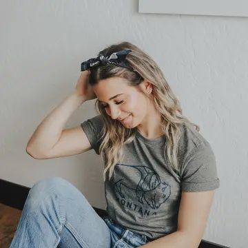 Montana Animal Unisex Tee, Design: MT Bikson, Color: Grey, Size: S