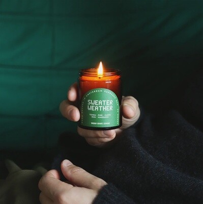 VERY GOODS STUDIO Sweater Weather geurkaars 170ml