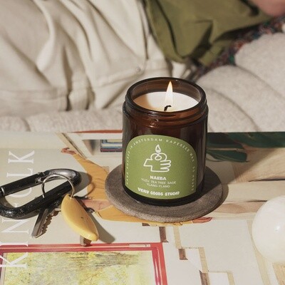 VERY GOODS STUDIO Naeba geurkaars170ml