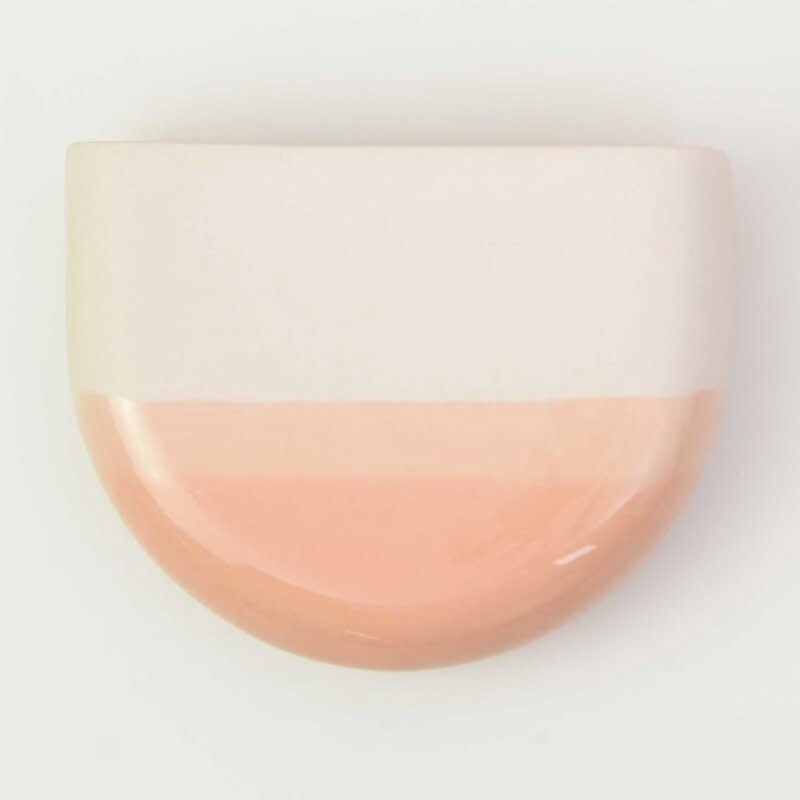 HARM &amp; ELKE dip wall vase-half round Nude 067