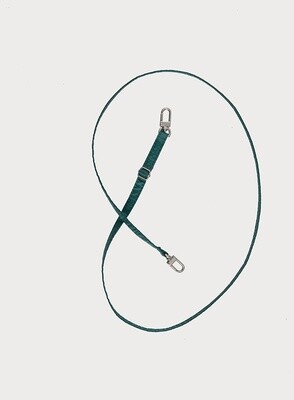 SUSAN BIJL Strap pine