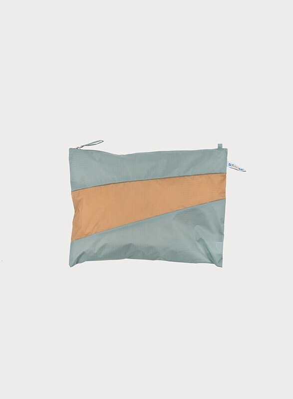 SUSAN BIJL Pouch grey-camel Medium