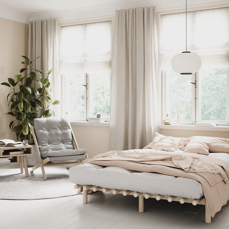KARUP DESIGN Pace Bed blank gelakt