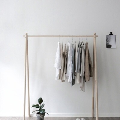 KARUP DESIGN Kledingrek HONGI 150 bruin carob