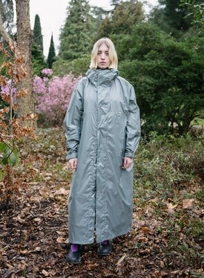 SUSAN BIJL regenjas Grey