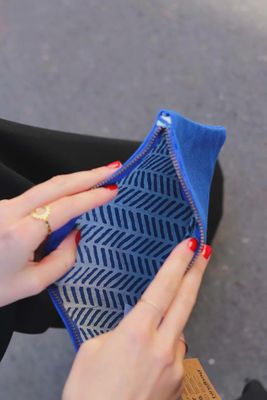 HINDBAG Ema Pouch electric blue