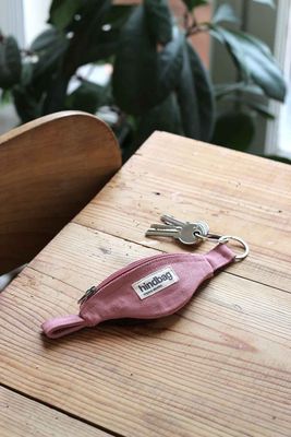 HINDBAG Come sleutelhanger roze