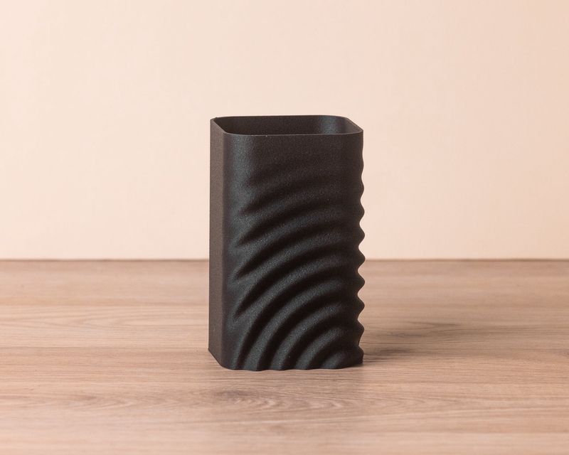 COPO DESIGN Potlood/penseelhouder golvend Ebben COPO DESIGN Potlood/penseelhouder golvend Ebben