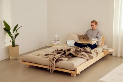 KARUP DESIGN Social Bed blank gelakt