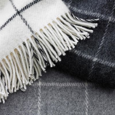 KLIPPAN plaid Vinga island light grey