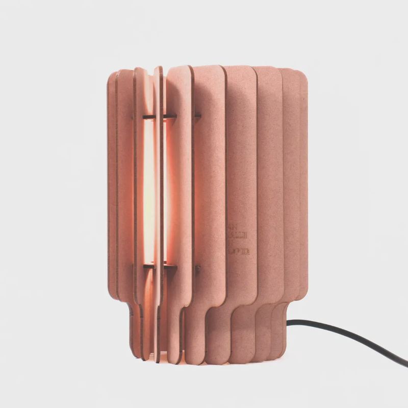 VAN TJALLE &amp; JASPER Nova Tafellamp Aged pink