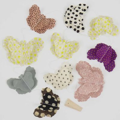 A WORLD OF CRAFT Lemon Butterfly slinger