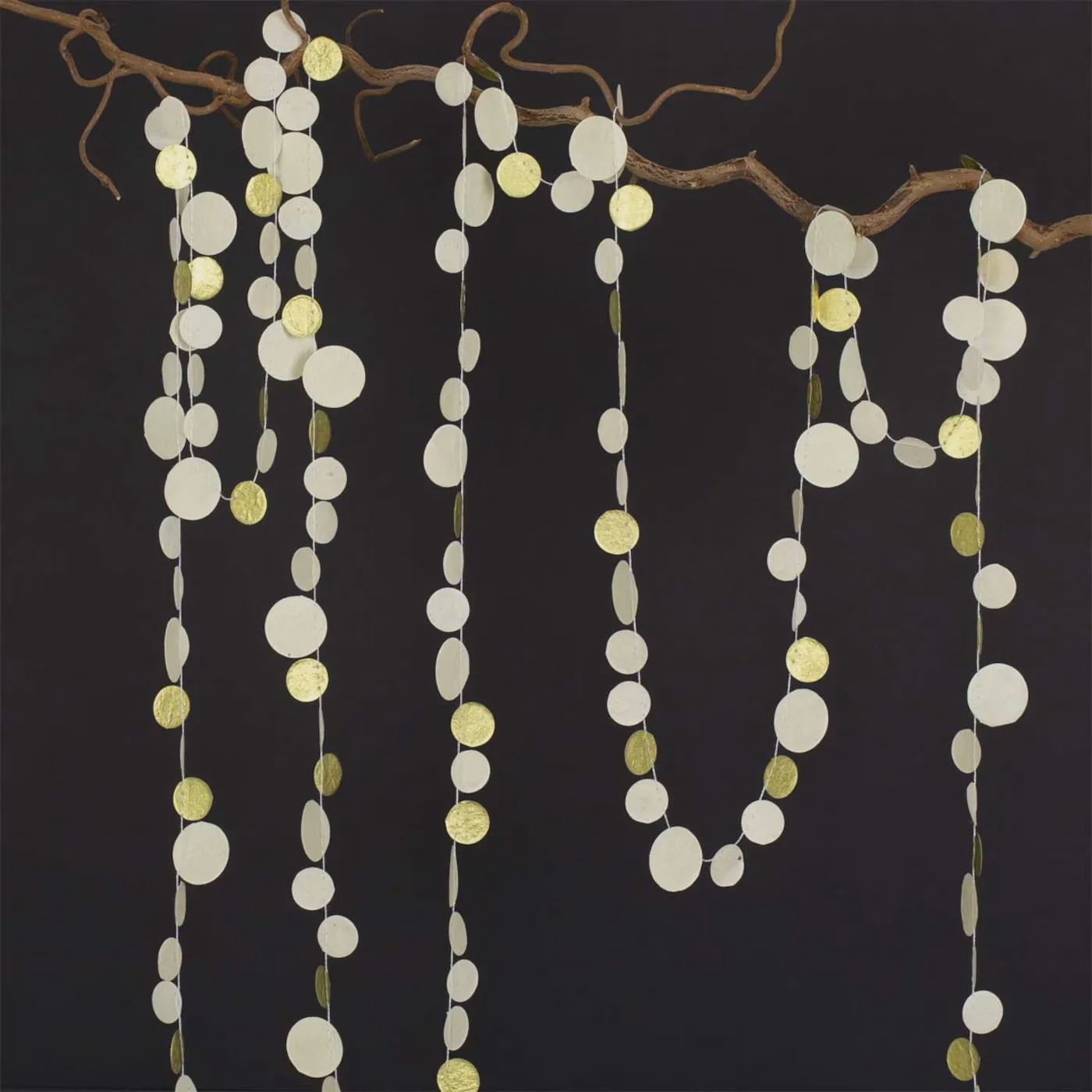 A WORLD OF CRAFT Dots on a String slinger wit/goud