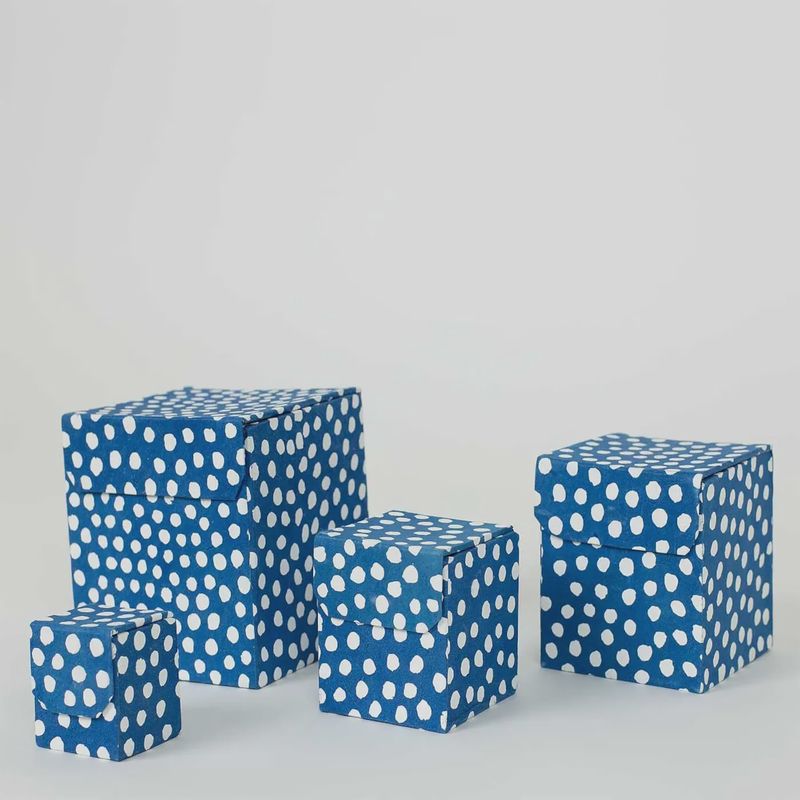 A WORLD OF CRAFT box Dotted blauw/wit set van 4