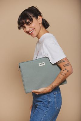 HINDBAG Ava Laptophoes sage