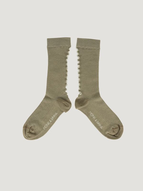 MONK &amp; ANNA Sokken Ruffled Peridot