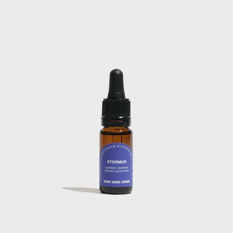 VERY GOODS STUDIO Diffuser oil blend 10ml Stormur