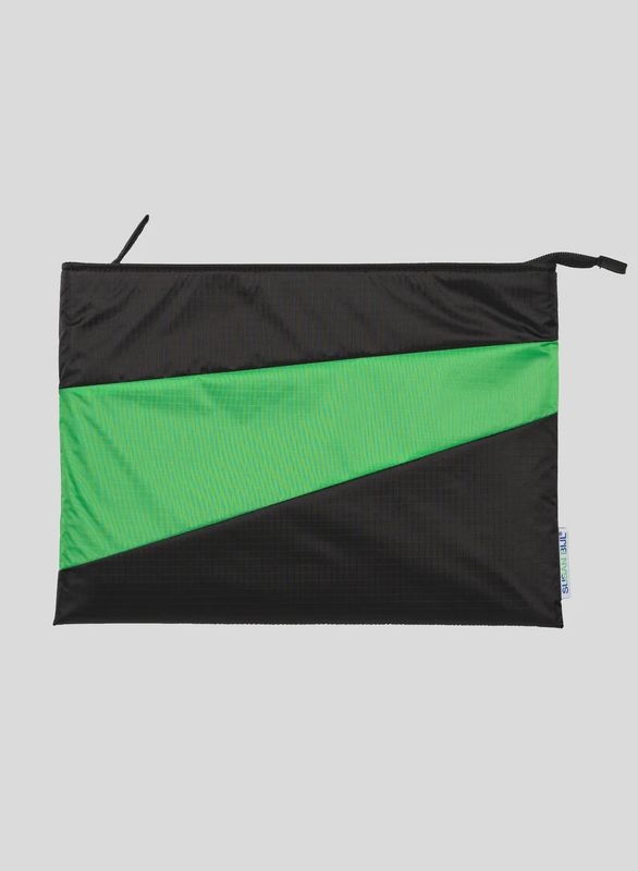 SUSAN BIJL Protectable Black &amp; Greenscreen