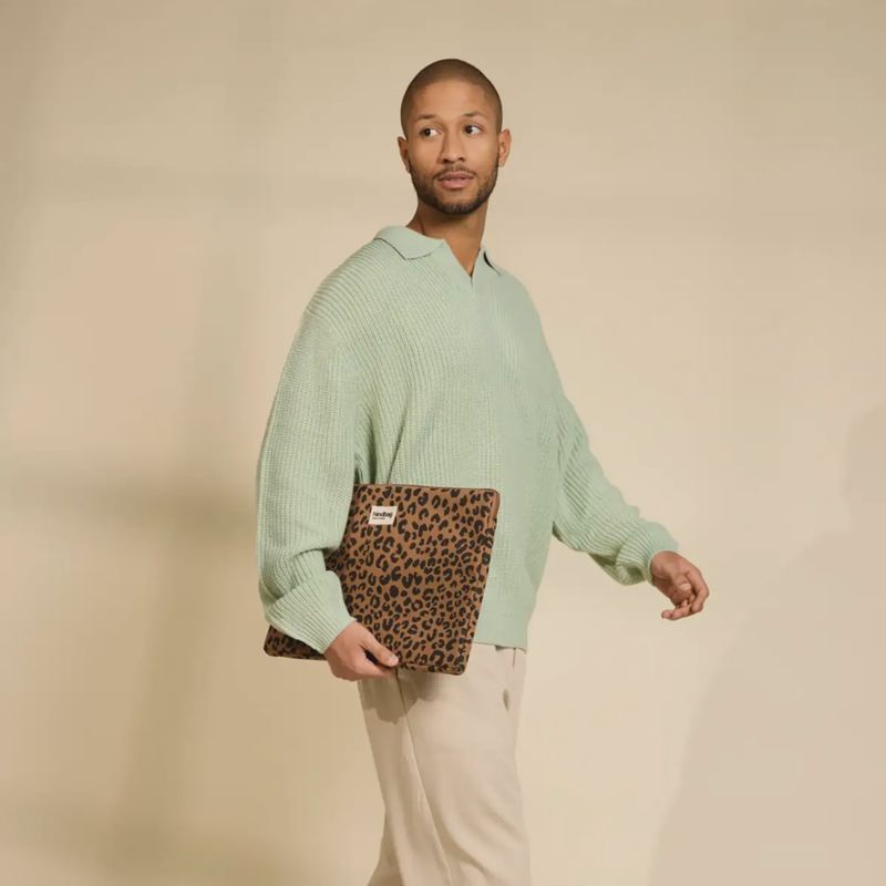 HINDBAG Ava Laptophoes leopard cinnamon
