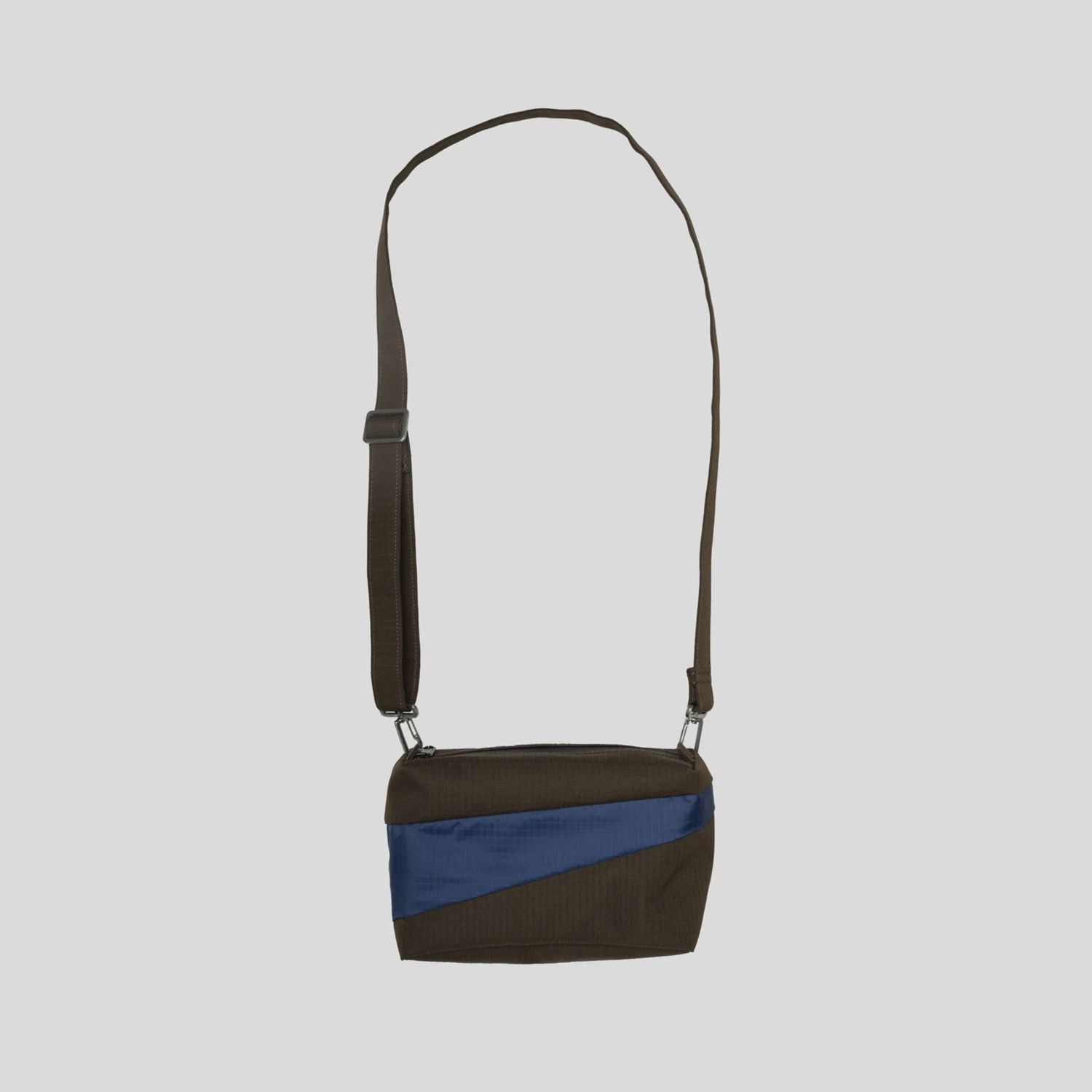 SUSAN BIJL Bum Bag mud &amp; navy small