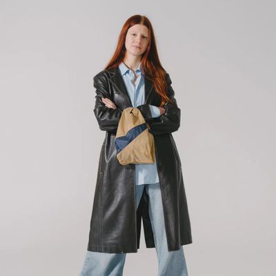 SUSAN BIJL The New Shoppingbag Camel &amp; Navy small