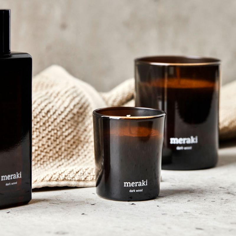 MERAKI Dark Wood geurkaars 2 stuks