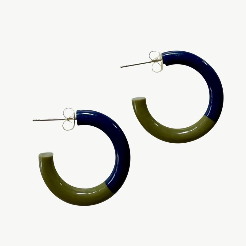 BYBJOR Duo Color Hoop oorbellen cobalt &amp; olive