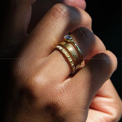 XZOTA ring Thin Stripe Band brass
