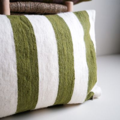 HH Kussen wol olive big stripes