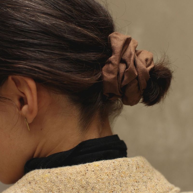 MONK &amp; ANNA Scrunchie linnen Oak