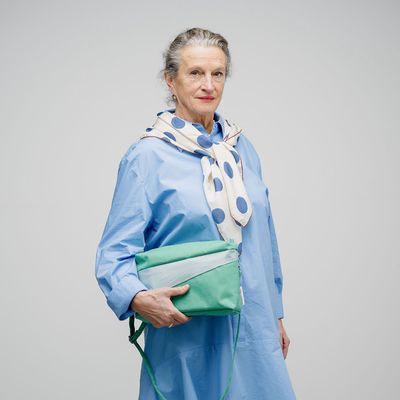 SUSAN BIJL The New Bum Bag Holly Green &amp; Surf Spray medium