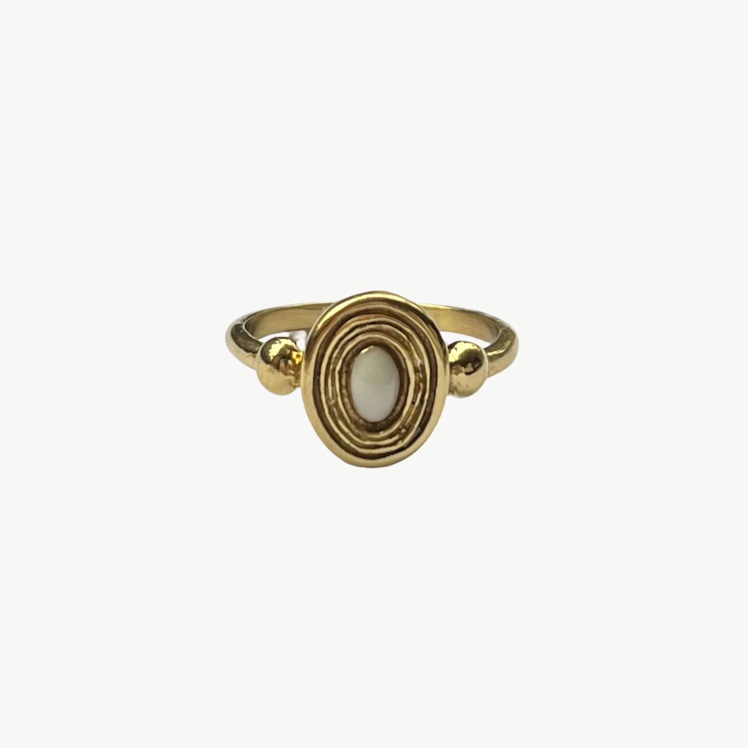 XZOTA Oval White Catseye ring brass