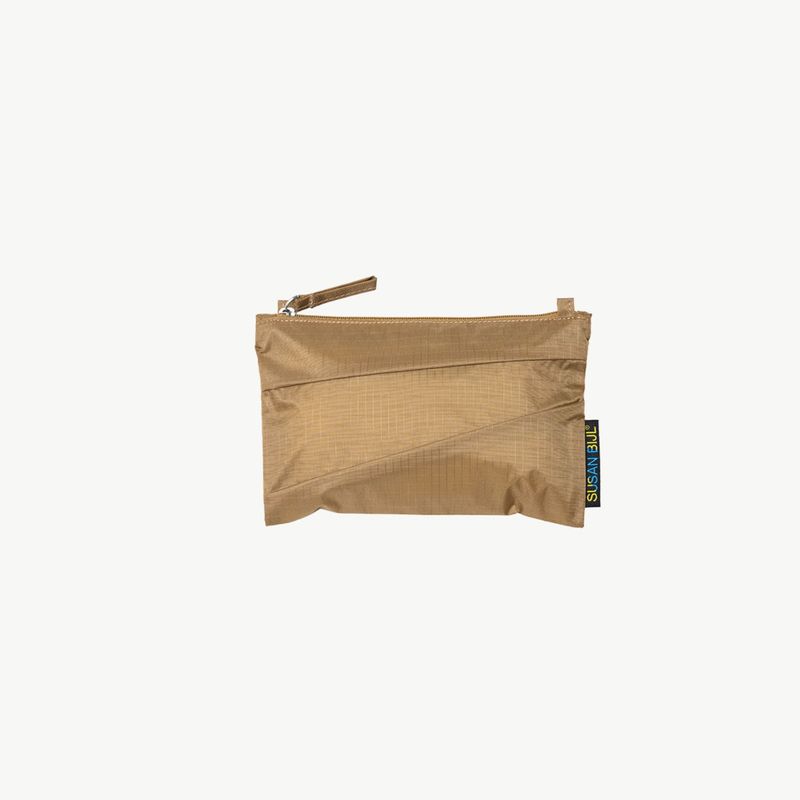 SUSAN BIJL The New Pouch Mono Camel small