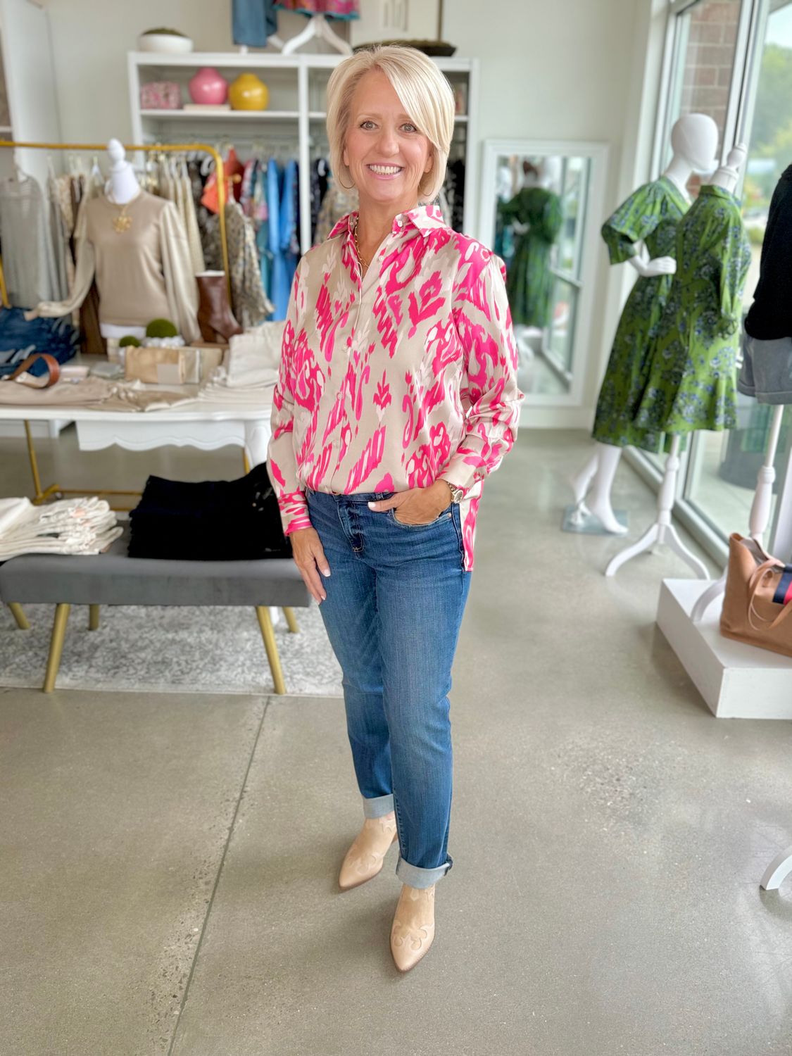 Ikat Rosa Fresha Fondo Button Up