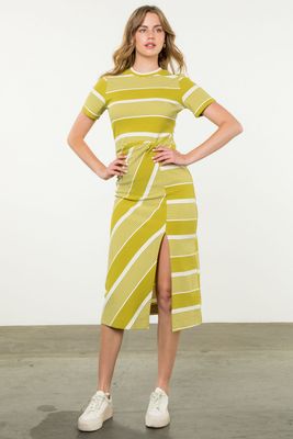Striped S/S Slit Dress-