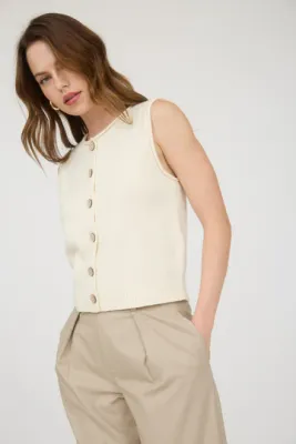 Wood Button Vest-