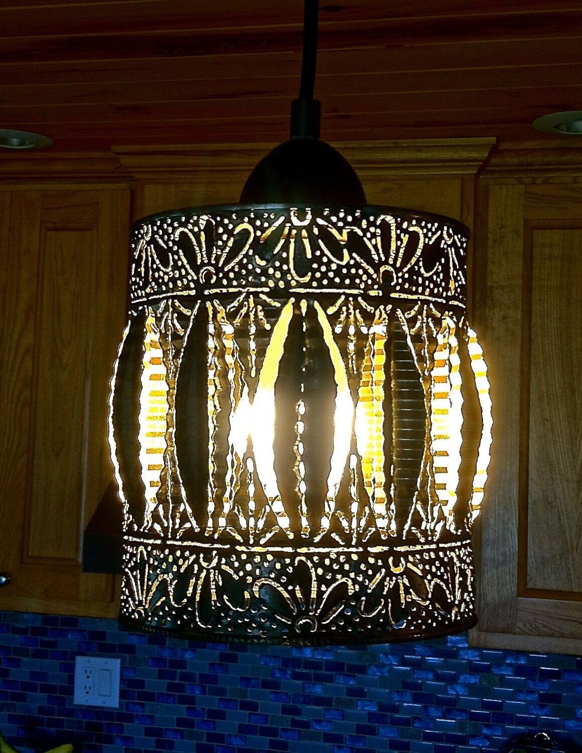 Butte Flower Pendant Shade