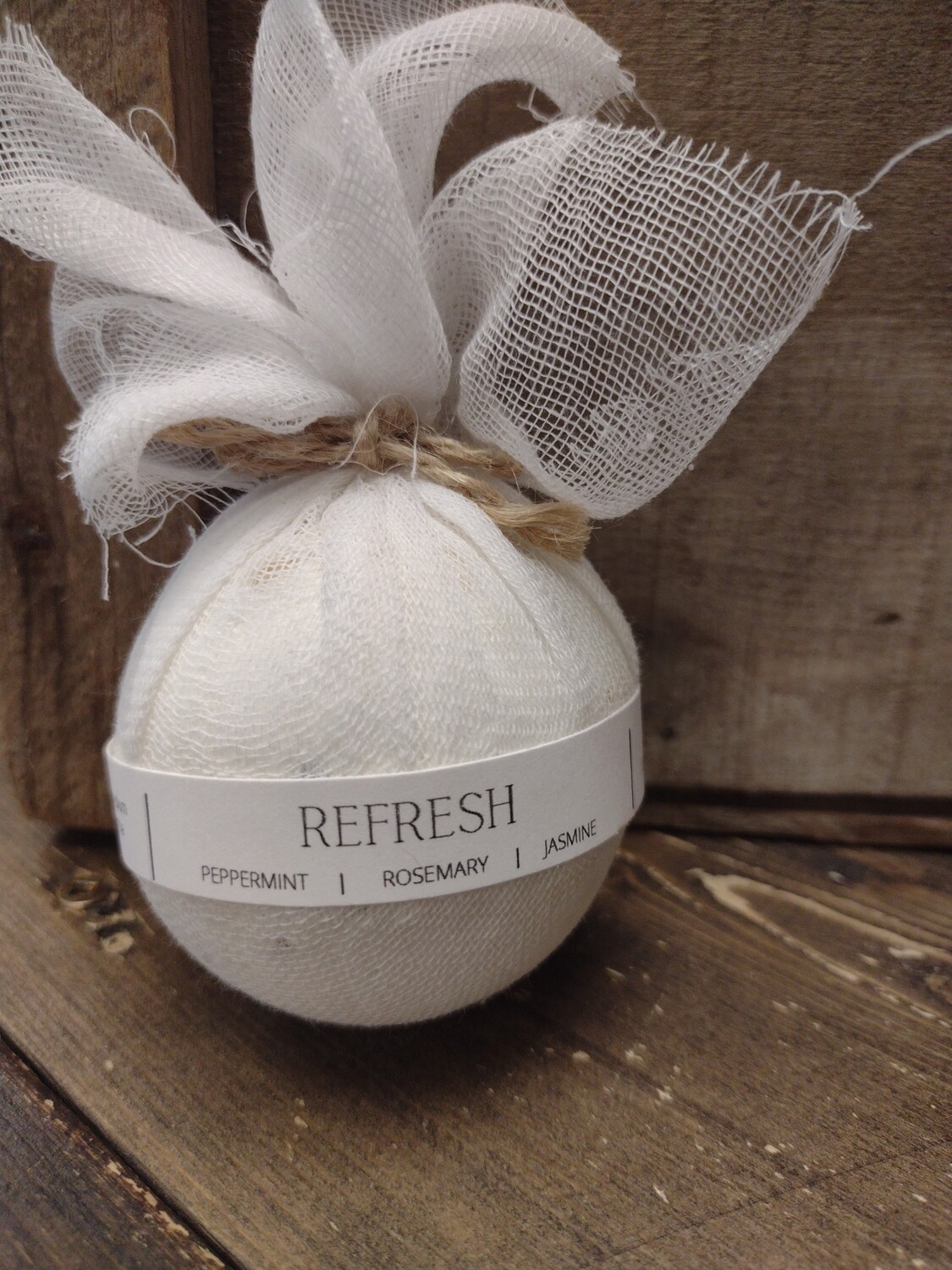 Refresh Bath Bomb