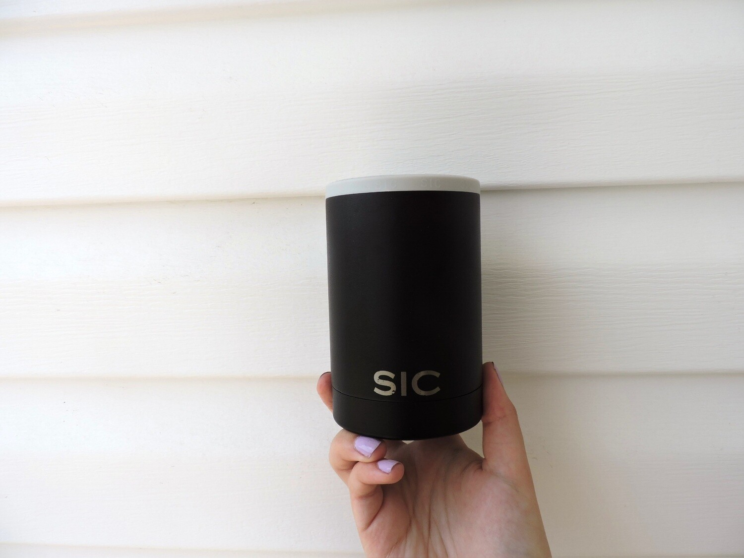 12oz. Can Cooler Matte Black