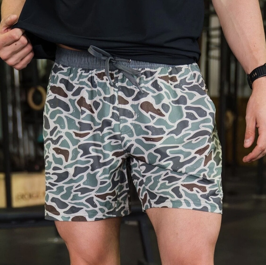 Athletic Short-Retro Camo