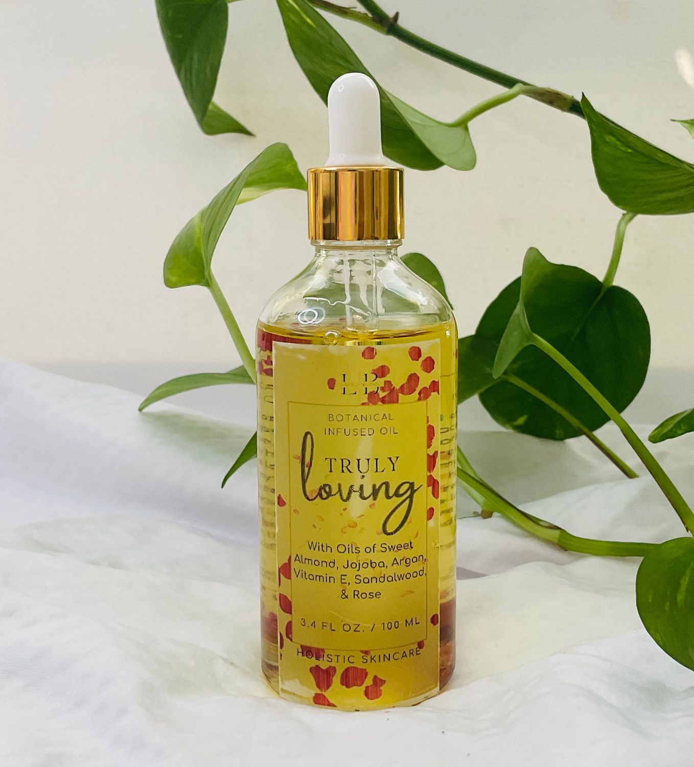 Rose + Sandalwood (Truly Loving)