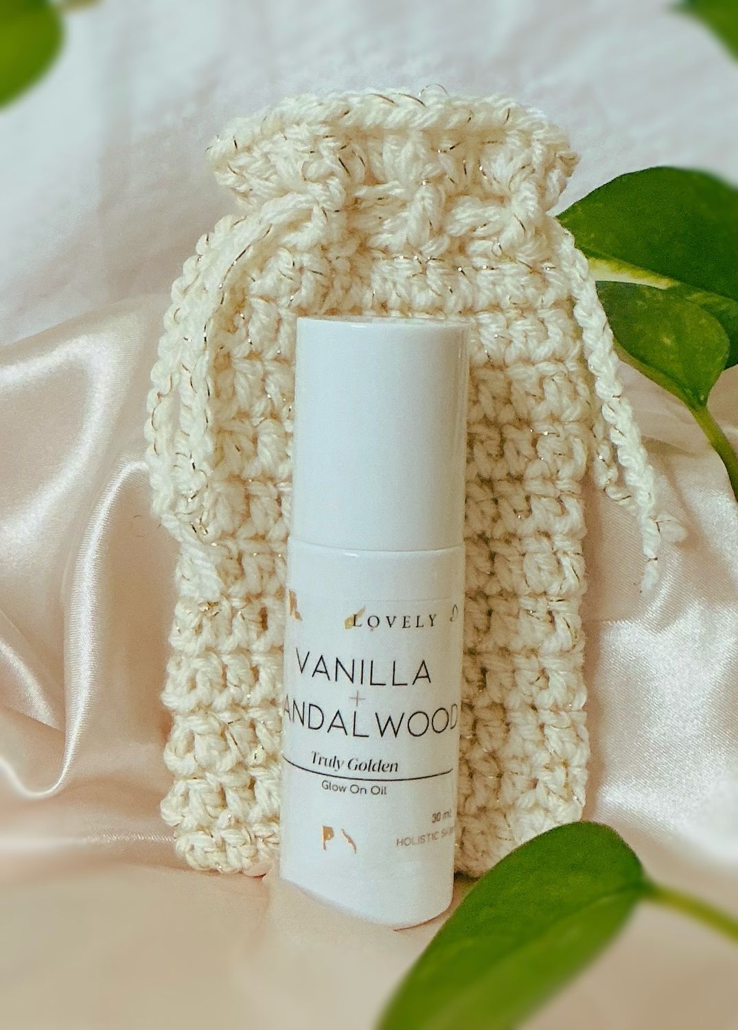 Vanilla + Sandalwood  Glow On Oil (Truly Golden)