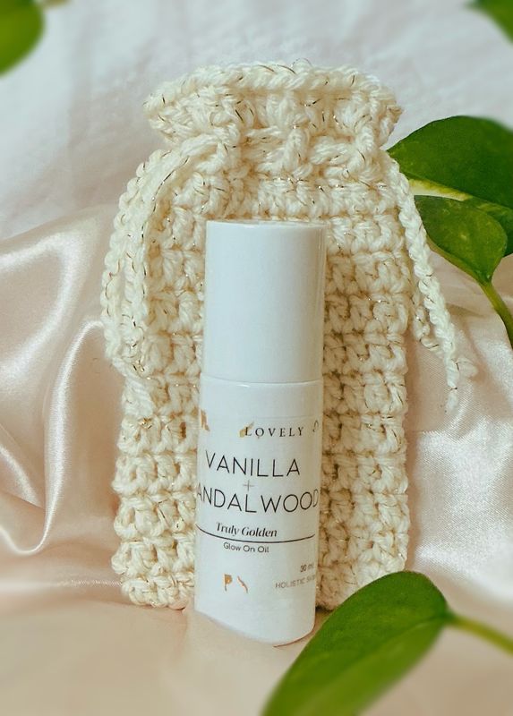 Vanilla + Sandalwood  Glow On Oil (Truly Golden)