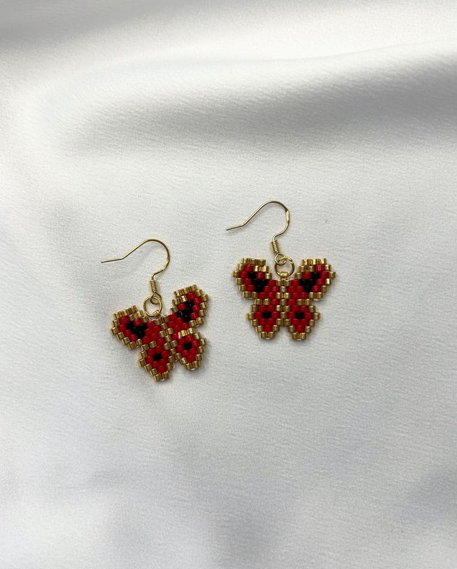 Boucles d'oreilles mini papillons
