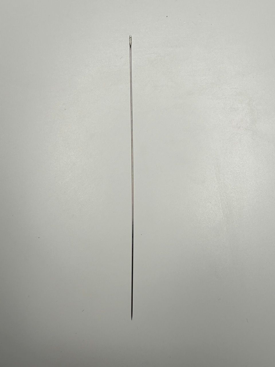 Aiguille spéciale tissage