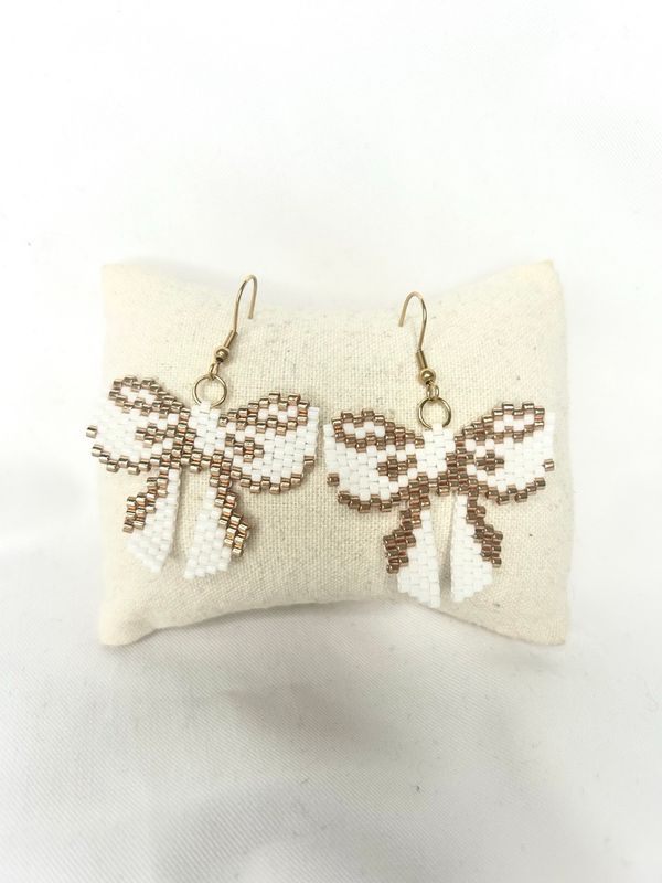 Boucles d'oreilles noeuds