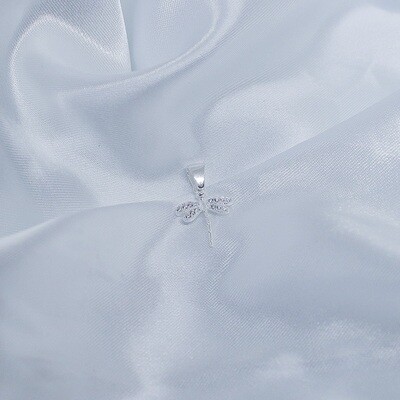 Dije libélula zirconia en alas