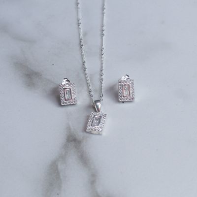 Juego de zirconia cuadrada corte esmeralda