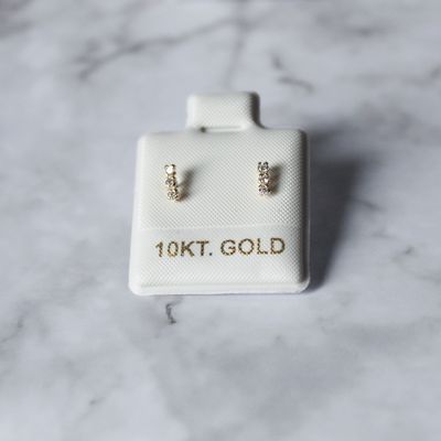 Aretes 3 zirconias en Oro 10KT